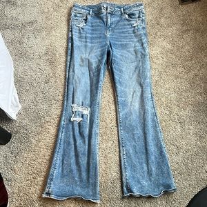 Womens American Eagle flare jeans